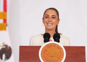 Entre 2026 y 2027 se invertirán en Veracruz 20 mil mdp para carreteras, obras de agua potable, vivienda y reconstrucción: Presidenta