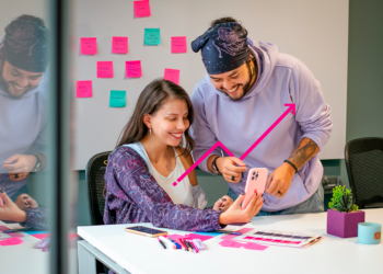 Palla y Nequi impulsan pagos internacionales con la facilidad de una transferencia local