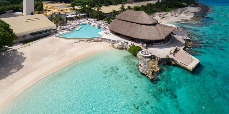 Reconocimiento internacional refuerza el atractivo del buceo en Cozumel