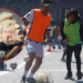 ‘Retas’ de fútbol con balones de Trump en CDMX en protesta por el ‘Mundial del despojo’