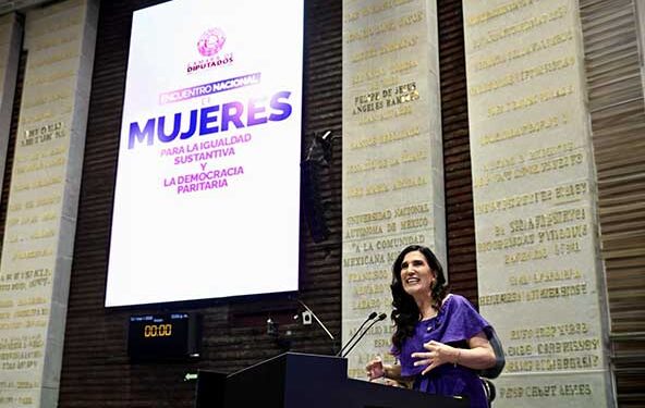 Hoy, las mujeres tomamos la Cámara de Diputados para reconocernos y reencontrarnos: Kenia López Rabadán