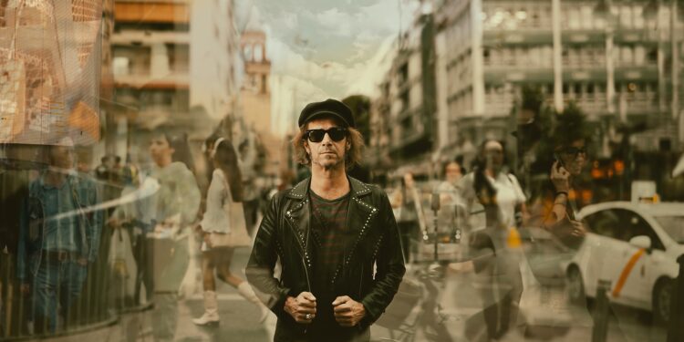 Álvaro Suite llega a México con “Acidmath”: una gira íntima que muestra su faceta más directa y eléctrica