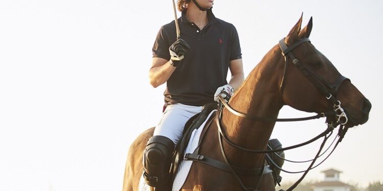 U.S. Polo Assn. lanza una campaña mundial de camisetas de polo: «Un icono nacido del juego»