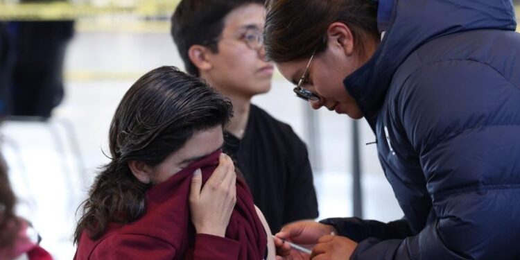 Continúa análisis de dos probables muertes por sarampión en CDMX