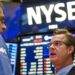 Wall Street abre en rojo: indicadores caen ante menores expectativas de negociaciones entre EU e Irán