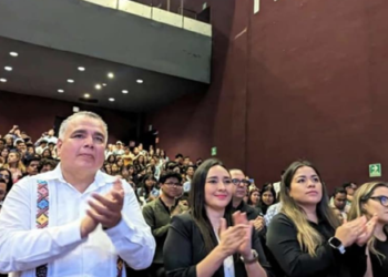 Migrantes advierten: sin representación política, la reforma electoral será insuficiente