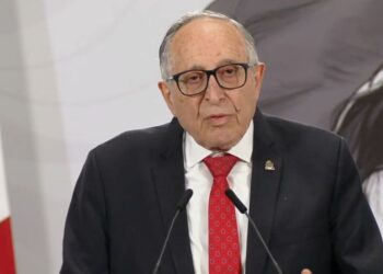 Se ha detectado una contaminación bacteriana en pacientes afectados con sueros “vitaminados” en Sonora, afirma Salud