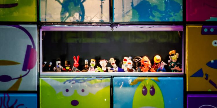 El Zócalo capitalino se llena de risas: más de 230 mil celebran el Día de las Infancias junto a 31 Minutos