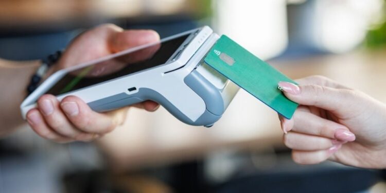 Morosidad bancaria en México aumenta a 2.2% en el último año ante inflación y tasas altas
