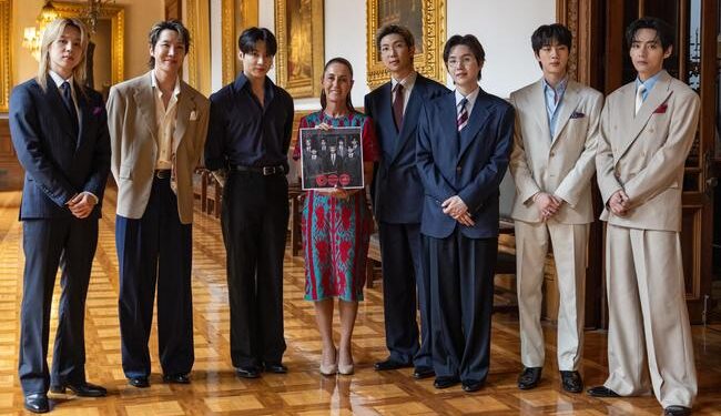 “La música y los valores unen a México y Corea del Sur”: Presidenta Claudia Sheinbaum recibe a BTS en Palacio Nacional
