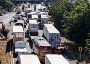 Anuncian transportistas paro nacional en los 32 estados; colapsarán accesos a la CDMX este miércoles 24 de junio