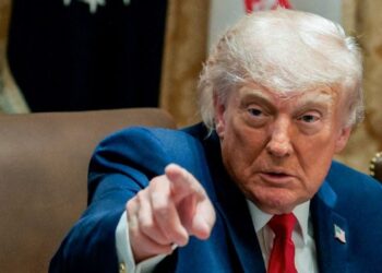 Trump dice que Irán no ha informado de una suspensión del diálogo tras reportes de medios
