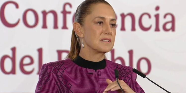 Sheinbaum pide indagar si los insultos de Manuela Obrador, prima de AMLO, contra Trump son una falta administrativa