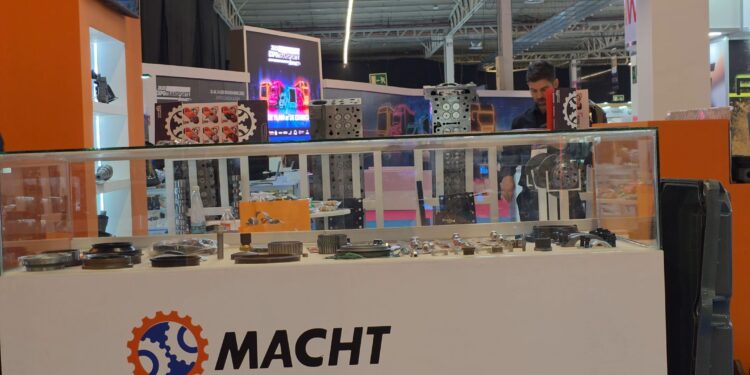 Mercado de tracto partes en México crecerá a USD 3,400 millones para 2034: Macht Automotive