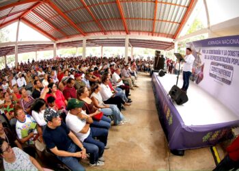 Farid Rentería reúne a más de 2,200 personas en Playa del Carmen en la Jornada Nacional por la Soberanía