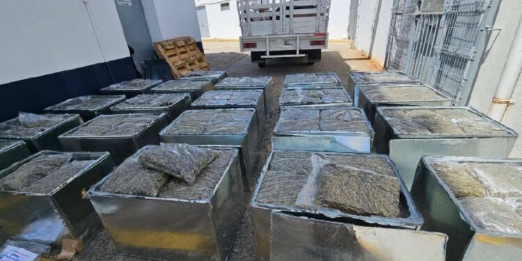 Aseguran 600 kilos de marihuana oculta en falsos equipos de aire acondicionado en Tabasco; hay un detenido