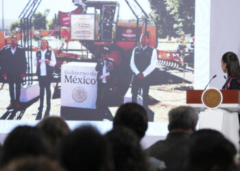 Tras 34 años, Fovissste retoma la construcción de vivienda; Sheinbaum coloca la primera piedra en Puebla