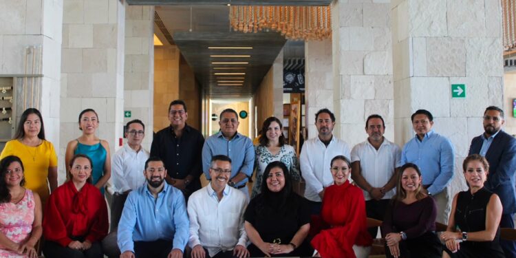 Voces Legales de Quintana Roo abre diálogo por la formación jurídica y el fortalecimiento del Estado de Derecho