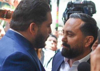Protagonizan Arturo Ávila y Carlos Gutiérrez Mancilla un enfrentamiento en el Senado