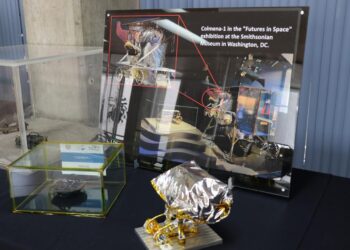México lleva su historia hacia la Luna: un rover de Colmena-2 y la Obsidiana símbolo de encuentro científico con China.