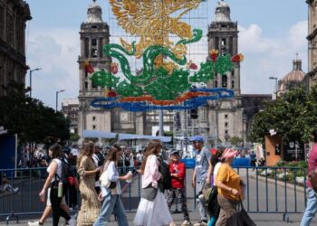 Implementan dispositivo de seguridad y cierran calles en el Centro de la CDMX previo al Grito de la Independencia