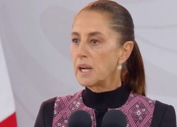 Sheinbaum niega que exsecretario de Marina de AMLO esté escondido; asegura que está retirado y cobra su jubilación