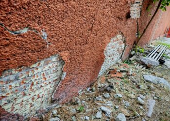 Niños con discapacidad en riesgo por daño estructural en escuela, denuncia concejal de Azcapotzalco