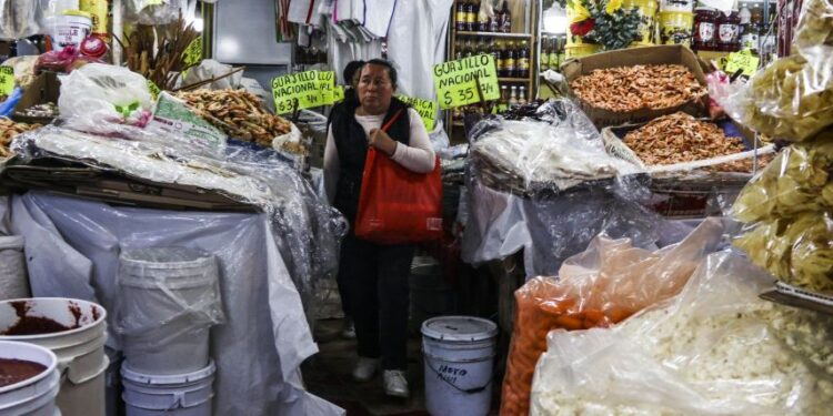 Arranca rehabilitación de 180 mercados en CDMX bajo modelo participativo